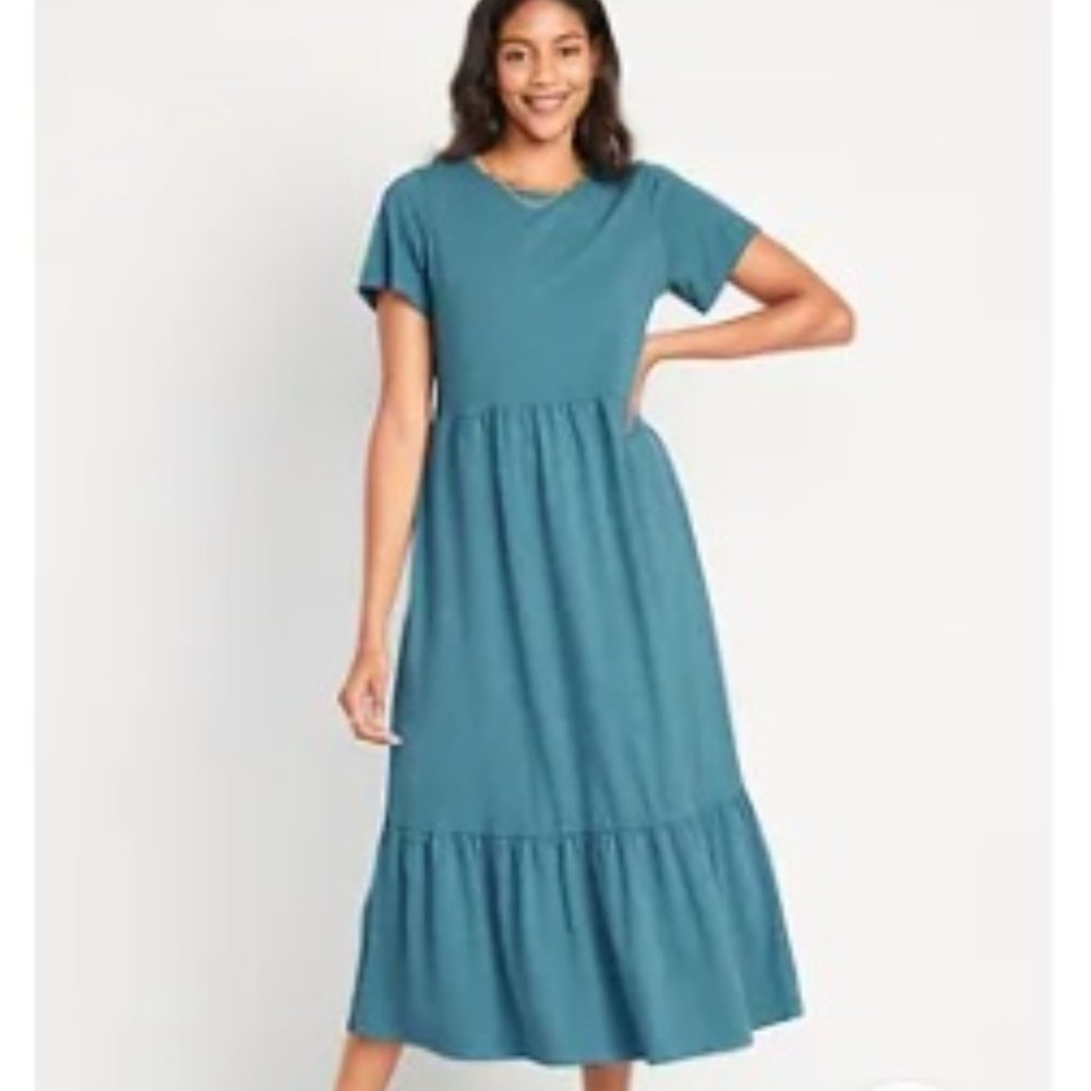 ISO Old Navy Tiered Midi Knit Dress Large Rivulet Color (almost Teal) or Cream